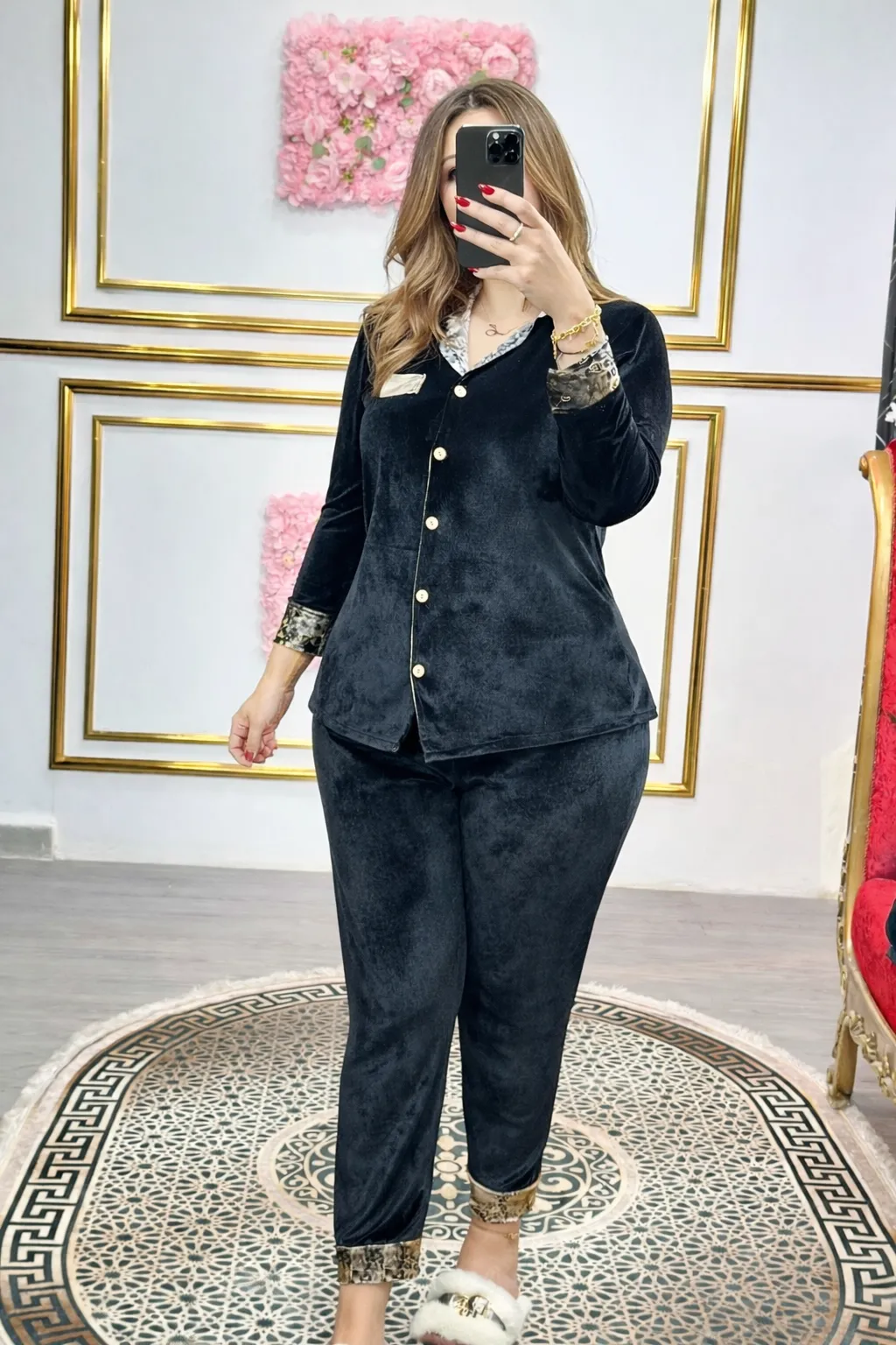 بيجامة النمري الجديدة